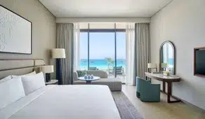منتجع بالاس بيتش (Palace Beach)